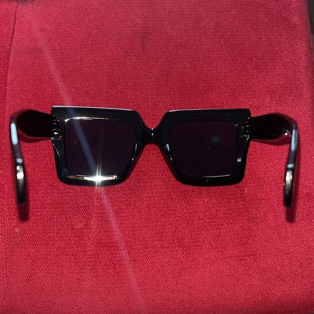 Boujee Square Trendy Black Sunglasses Y2K Elite